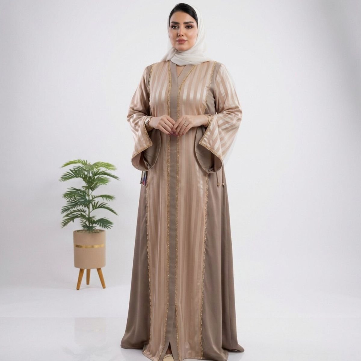 AB108-عباية ستان مخملي برونزي لامع بأكمام واسعة