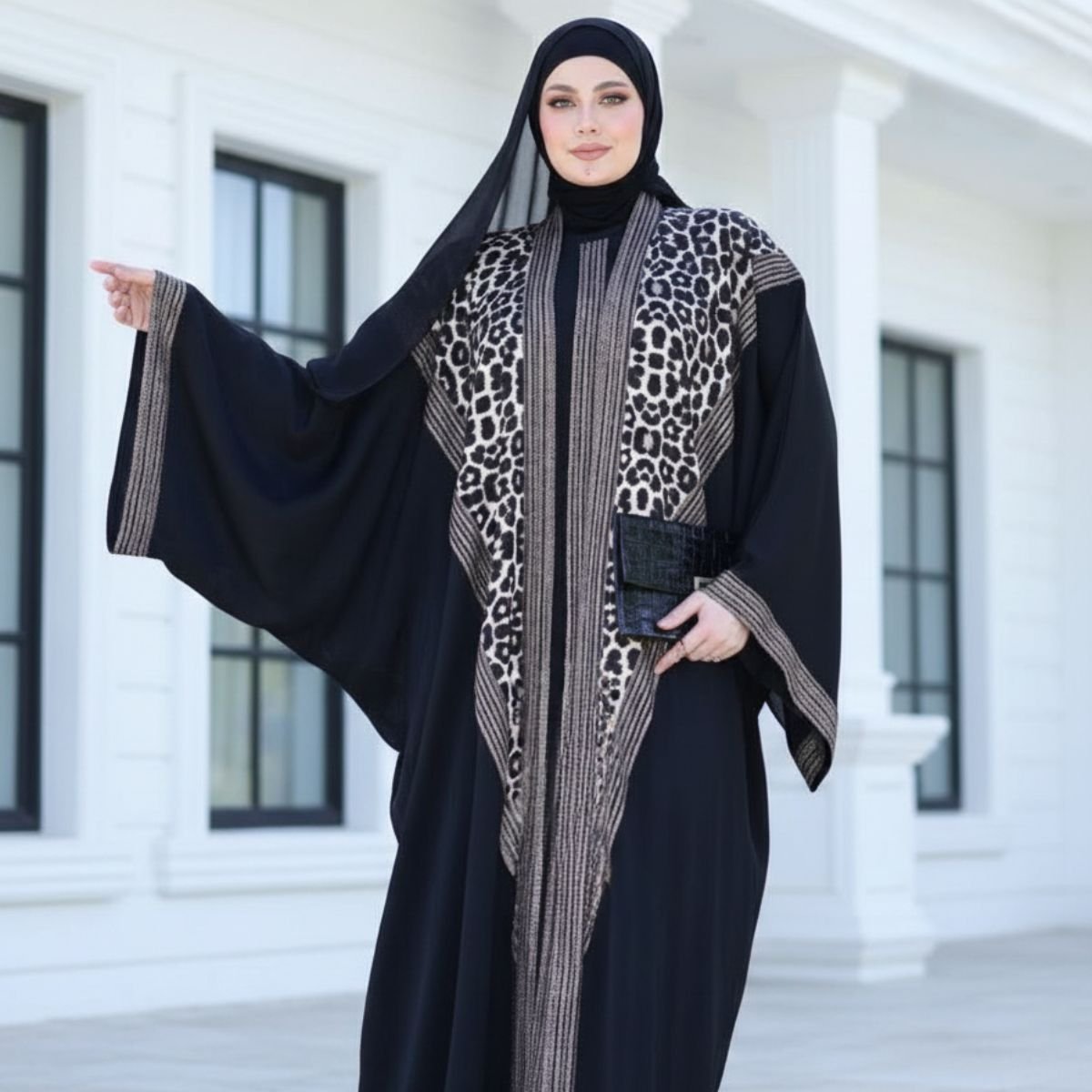 عباية كريب حرير ملكي - طقم قطعتين AB117 - الصورة 3