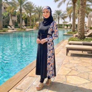 AB138 بوركيني أنيق ومحتشم للسباحة